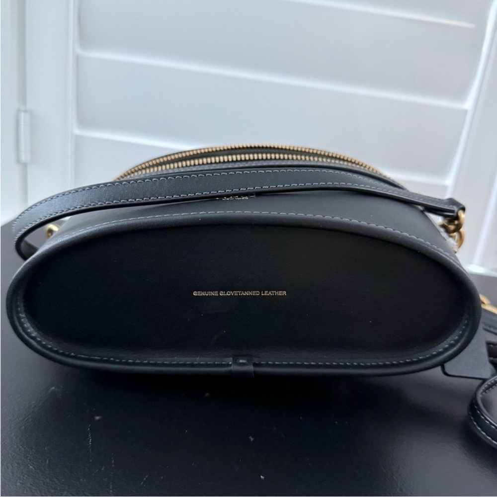 New COACH Trail Bag in black Leather with Gold Hardware - Picture 7 of 8